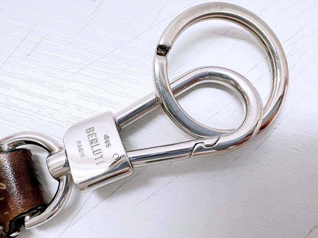 美品　ベルルッティ　スクリットレザー　シューホーン　キーホルダー