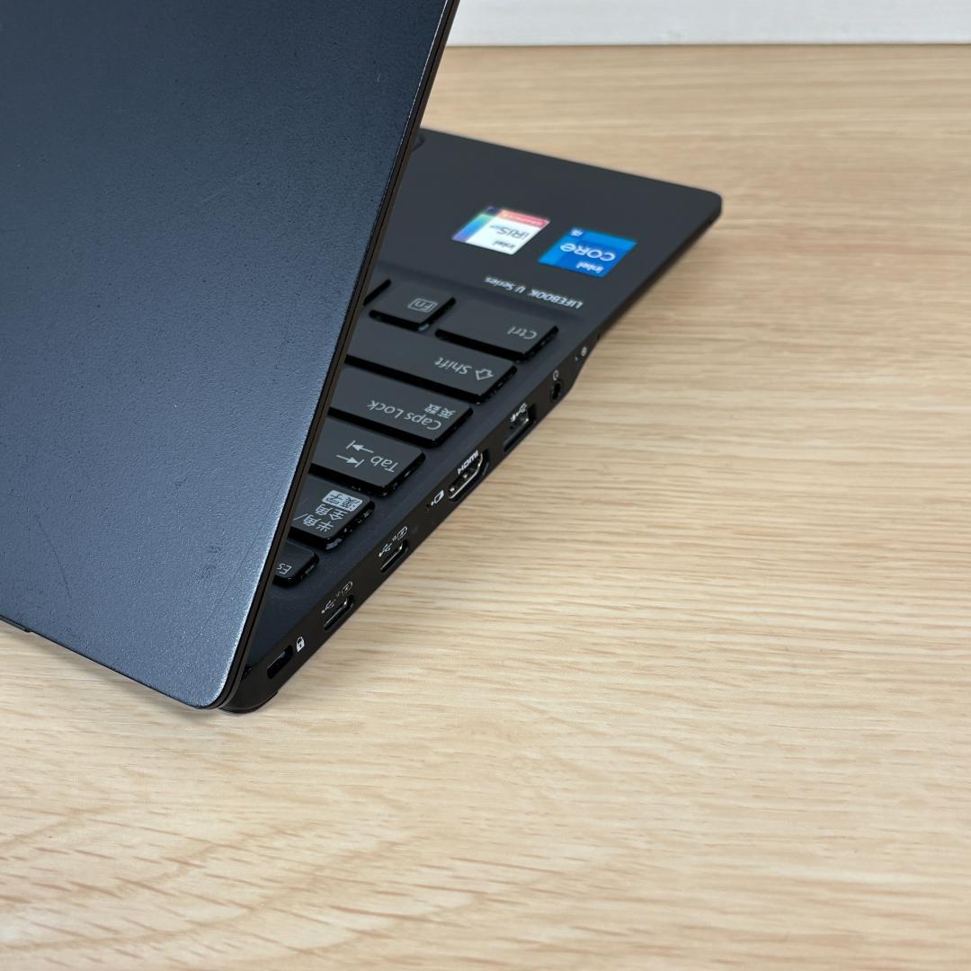 富士通　11世代i5　美品　ノートパソコン　Windows11　オフィス付　04