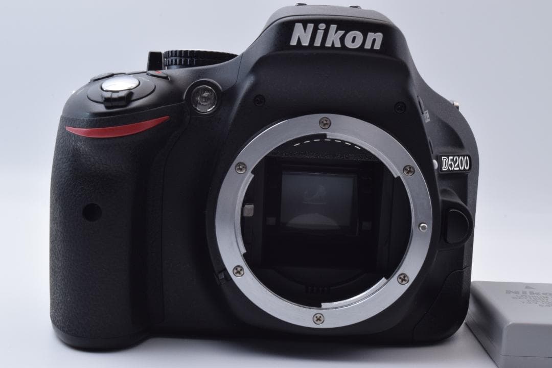 #47a 訳あり Nikon D5200 ボディ ショット数 4220