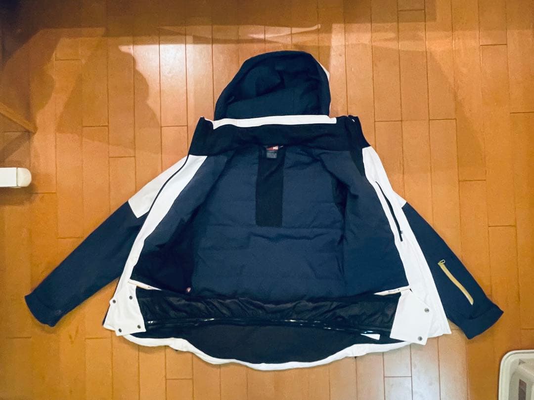 ミレー　スキーウェア上下　レディース