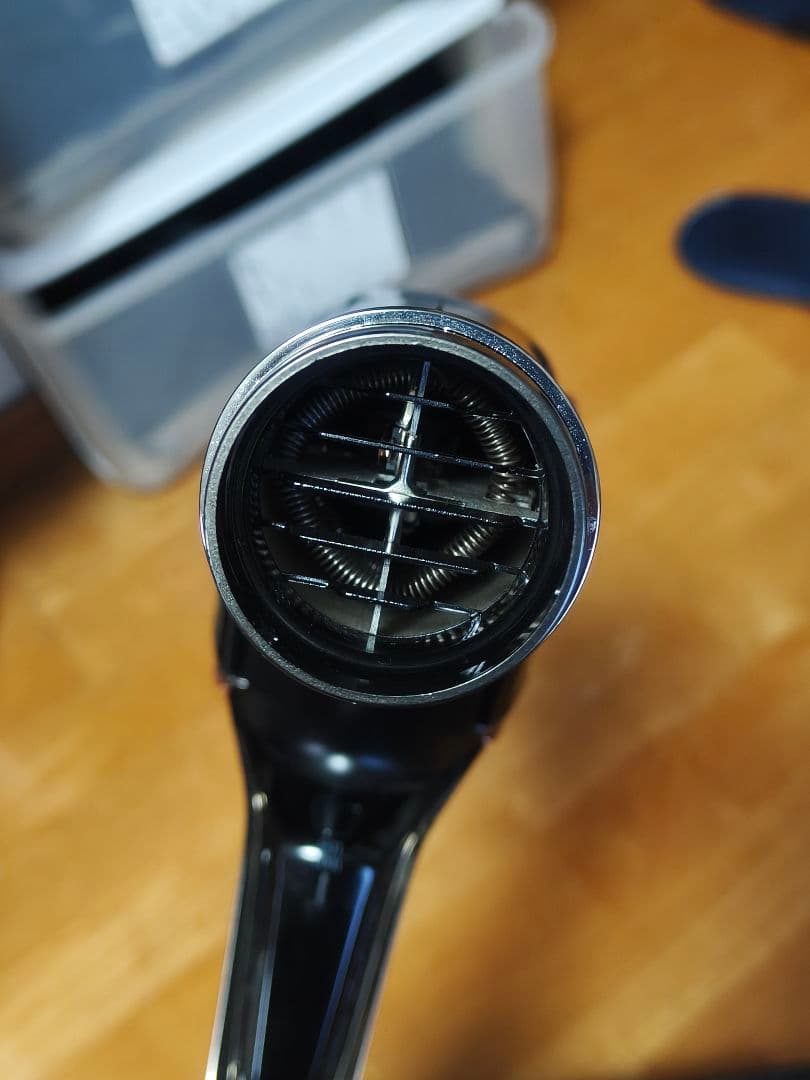 【まー】REPRONIZER 4D Plus ヘアドライヤー