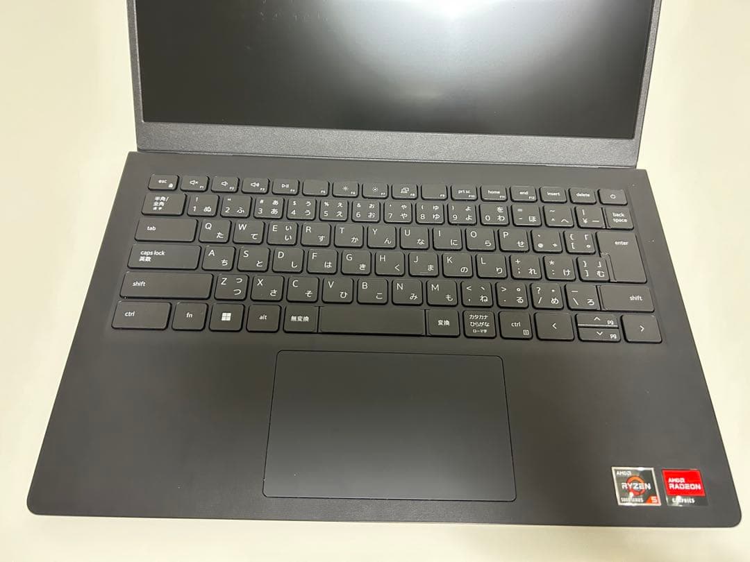 Windowsノート本体 Vostro3425