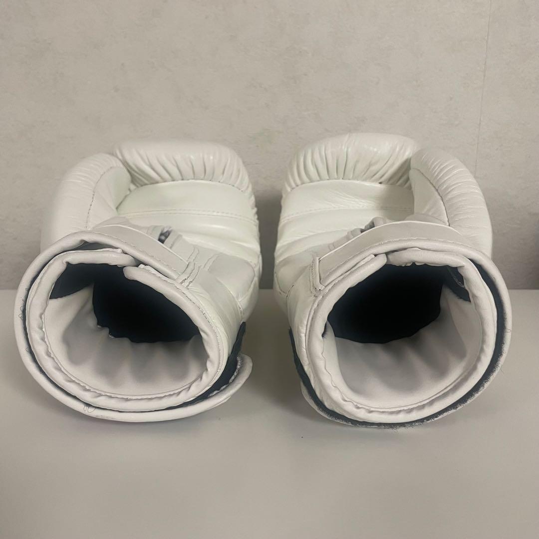 【値下げ中】WINDY ボクシンググローブ ホワイト 8oz 健康