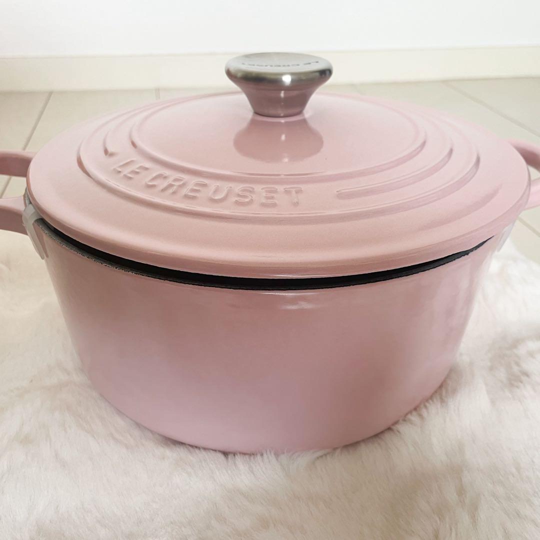 LE CREUSET ル•クルーゼ　ココットロンド22cm シフォンピンク