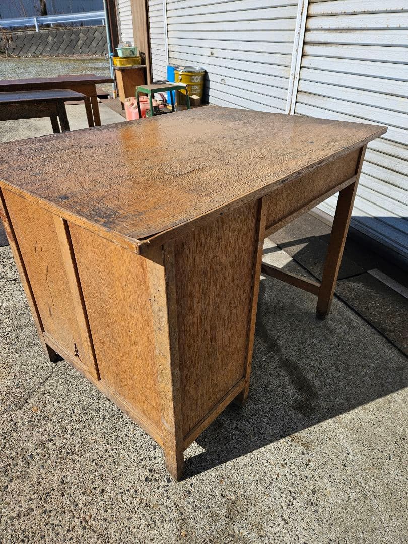 日本のアンティーク 古い片袖机 木製 作業台 アトリエ デスク テーブル