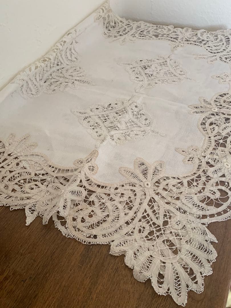 iori バテンレース　テーブルクロス　ハンドワーク　蚤の市