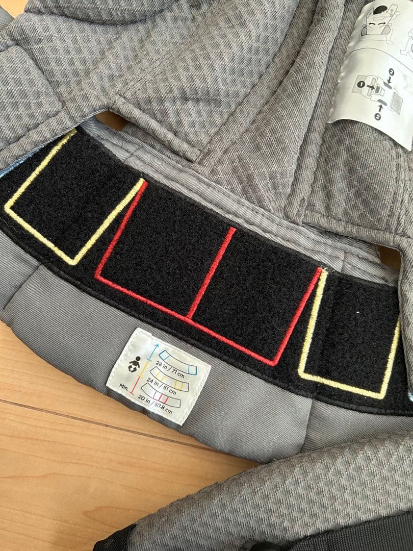 ［あゆみです］ergobaby OMNI Breeze 抱っこ紐 グレー