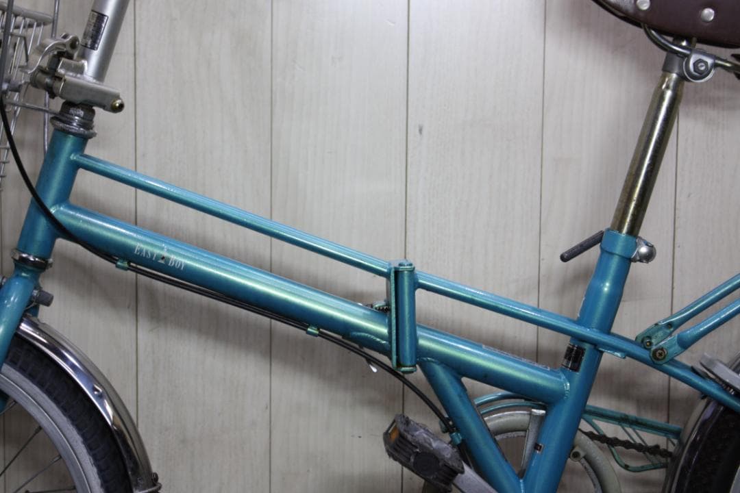 EASTBOYイーストボーイ 20型 シマノ6速 AUTO LED仕様折り畳み