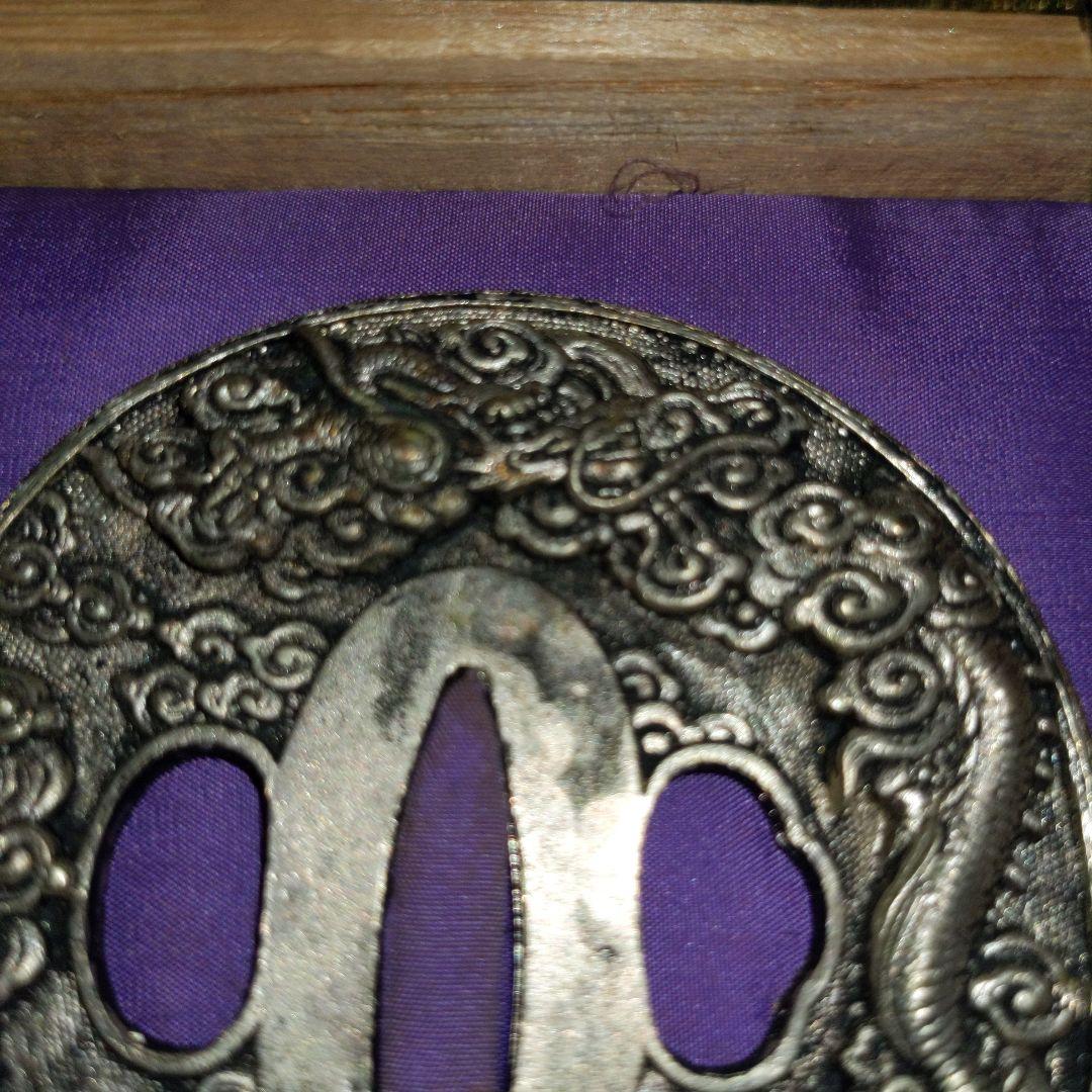 刀剣鐔　一対　木箱入り