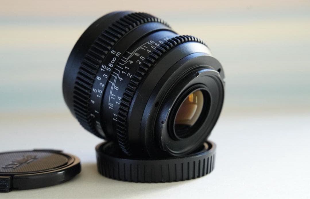 SLR Magic 50mm f/1.1 レンズ