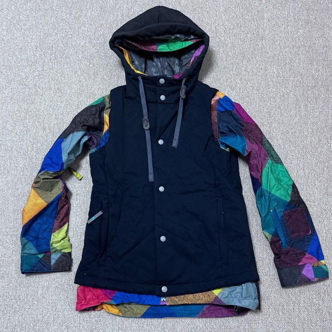 【超美品】エスティボ　スノーボードウェア上下セット 【Sサイズ】