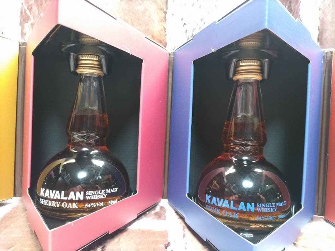 ☆KAVALANポットスチル型　ミニチュアボトルギフトセット☆