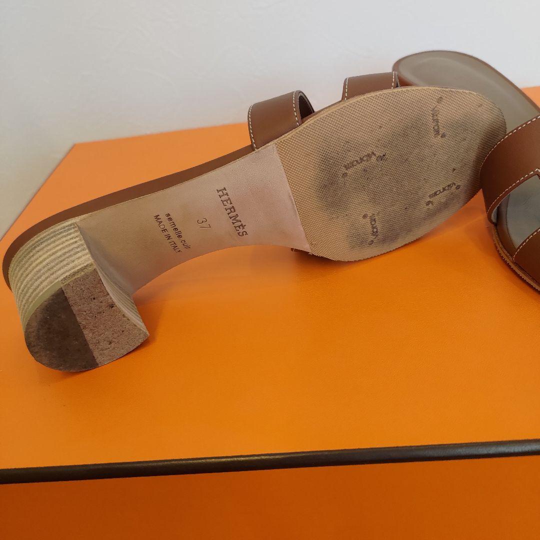 エルメス　オアジス　ゴールド　箱袋ショップカード付き　ソールカバー付き 37