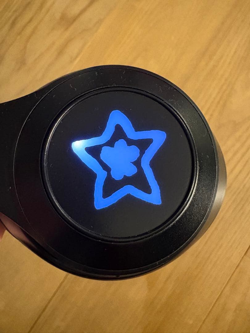 スターチームヘッドフォン美品 箱充電器等は付いてきません。