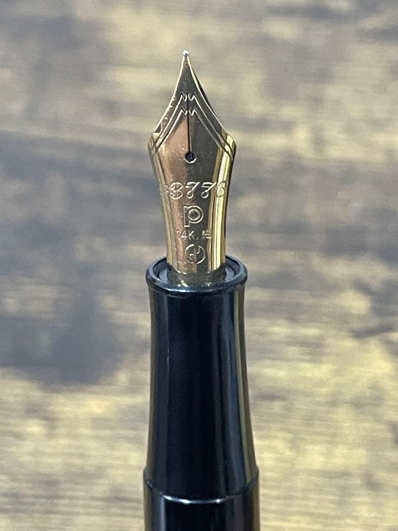 筆記確認＆洗浄済み　初期型　エボナイトペン芯　14金　細字　プラチナ　万年筆