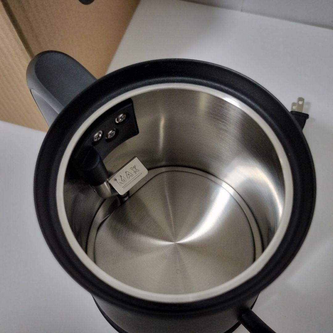 BALMUDA バルミューダ　電気ケトル　2022年製 1044　＊