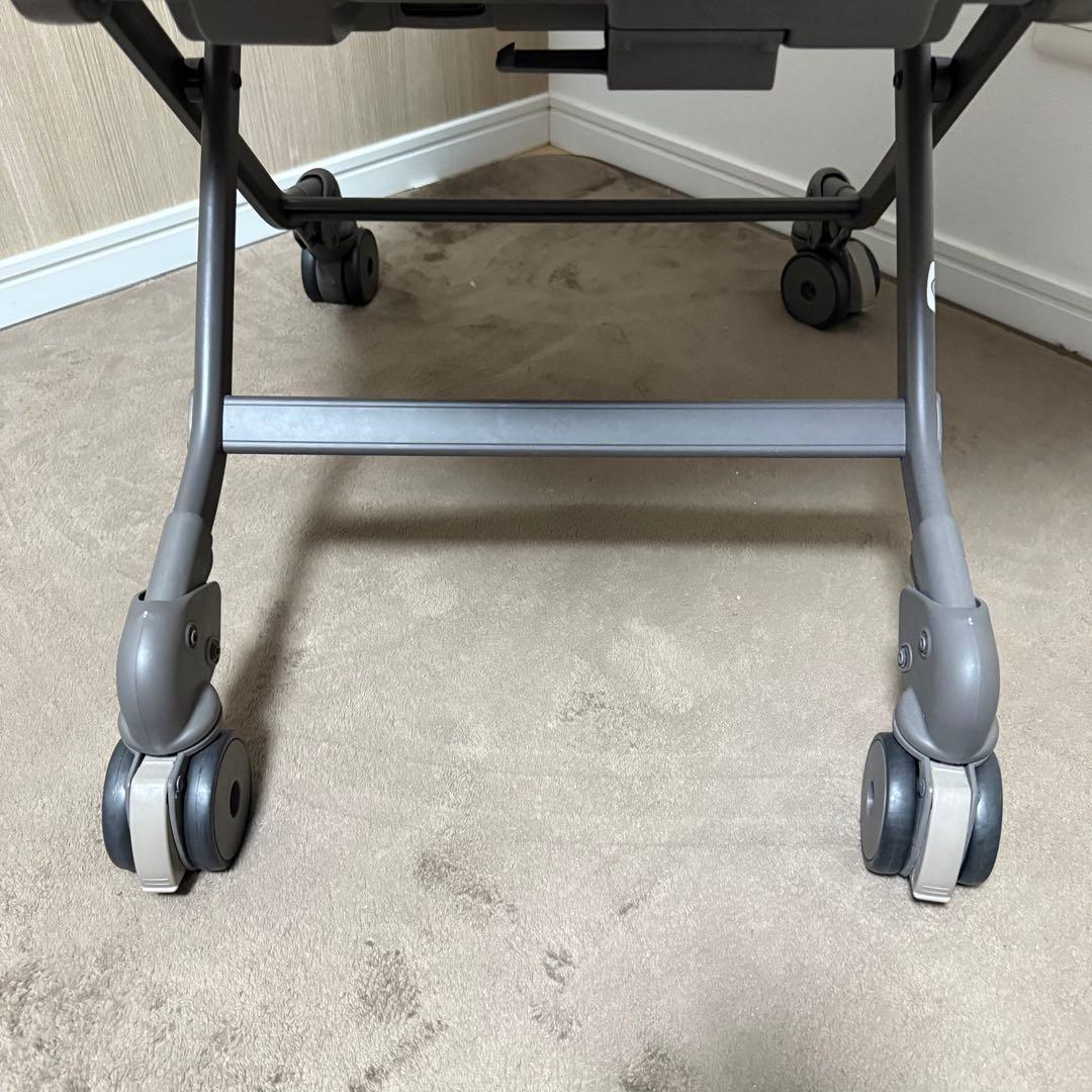 コンビ　ネムリラ コードレス AUTO SWING BEDi Long