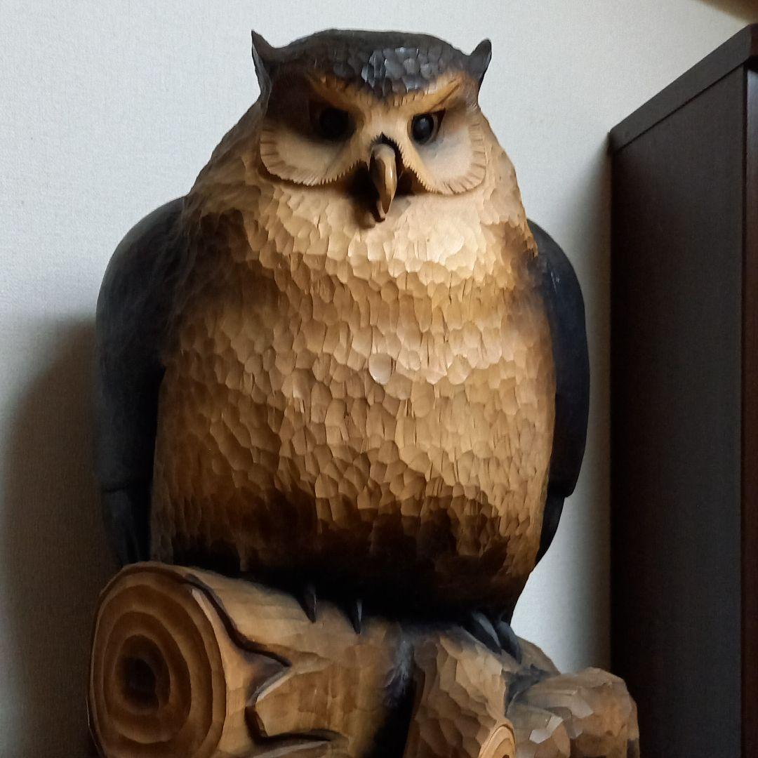シマフクロウ木彫り