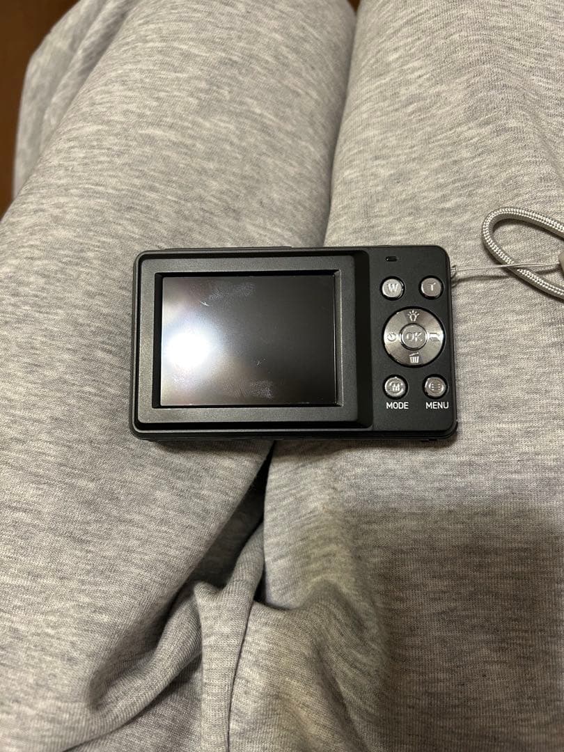 Kenkoデジタルカメラ(バッテリー、充電付き) 動作問題なし