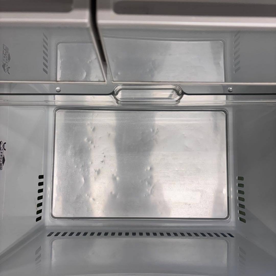 592 東芝大型冷蔵庫　400L強　自動製氷　小型　右開き　5ドア　ガラスパネル