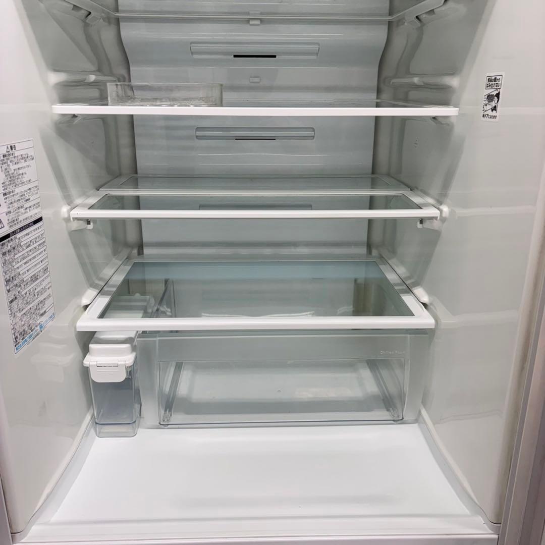 592 東芝大型冷蔵庫　400L強　自動製氷　小型　右開き　5ドア　ガラスパネル