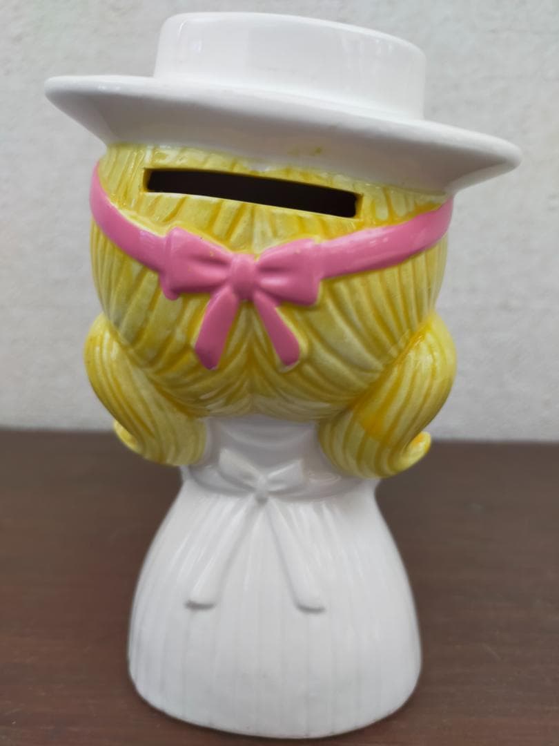 レトロ　陶器貯金箱　４個