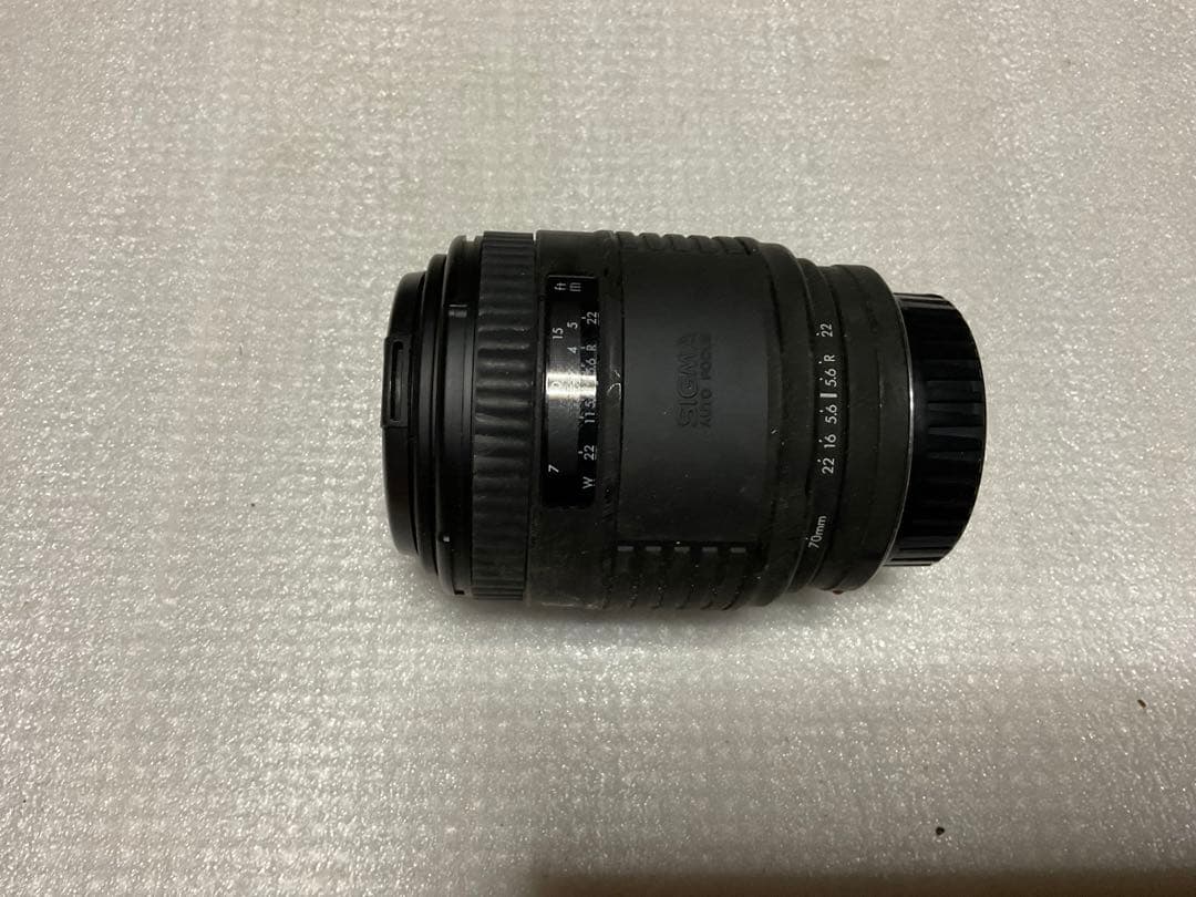 MINOLTA／アルファー・5700i。【シグマレンズ付き。持ち手僅かにキズ】。