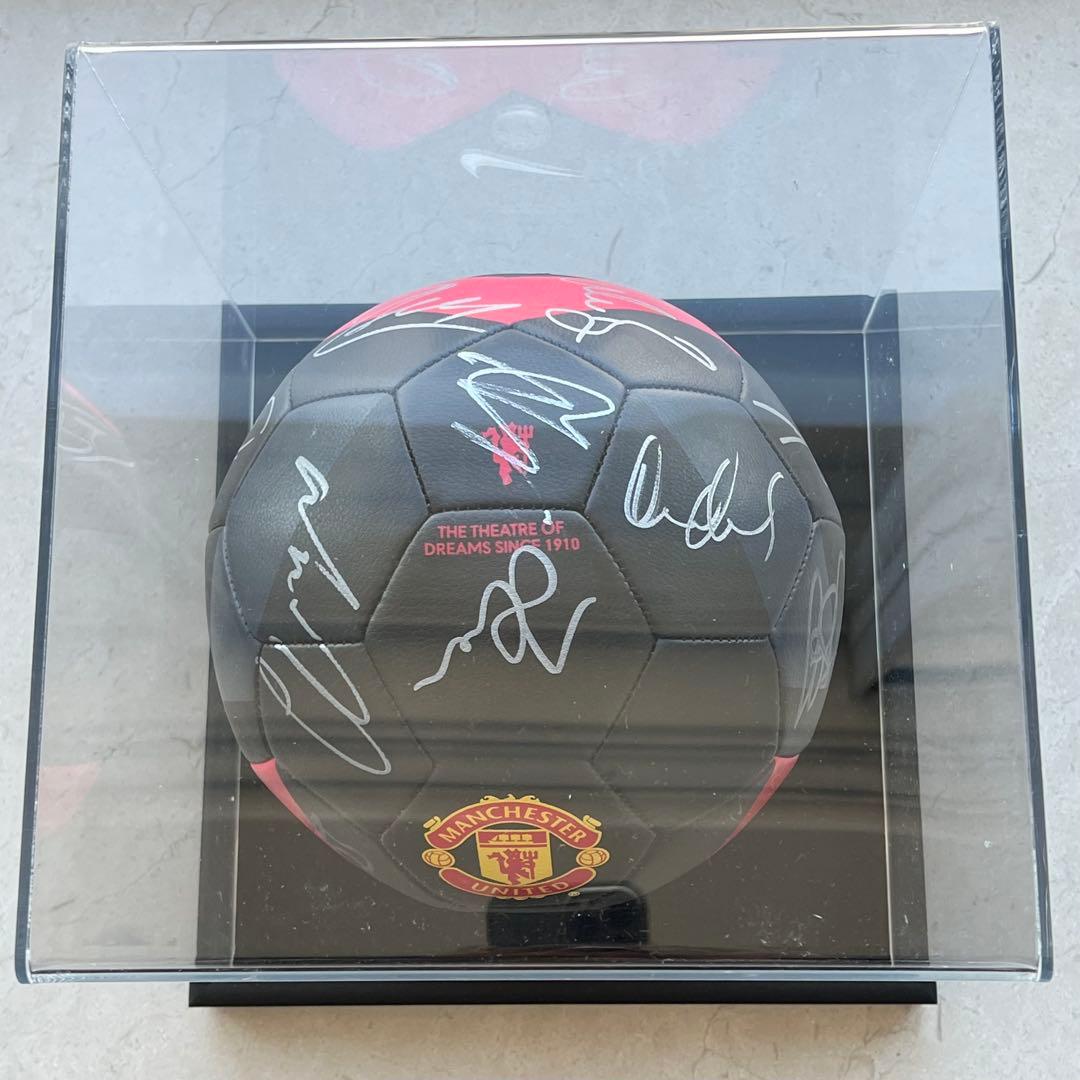 マンチェスターユナイテッド　2009/2010シーズン　直筆サインボール