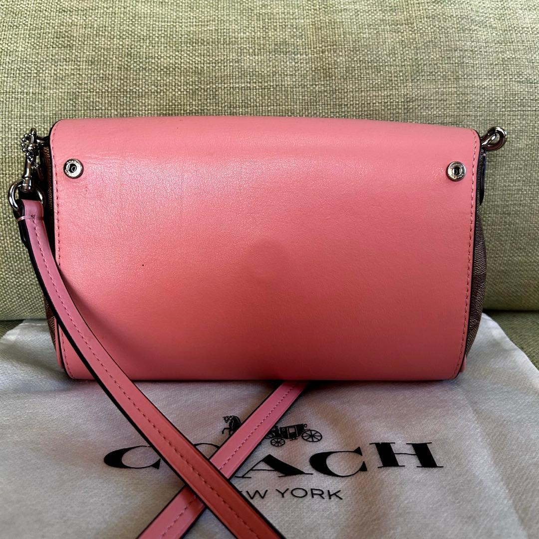 COACH コーチ　ショルダーバッグ　ミニショルダー　スマホ　リバーシブル ❶