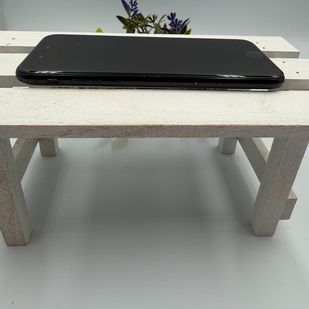 iPhone SE第3世代 64GB ミッドナイト 422