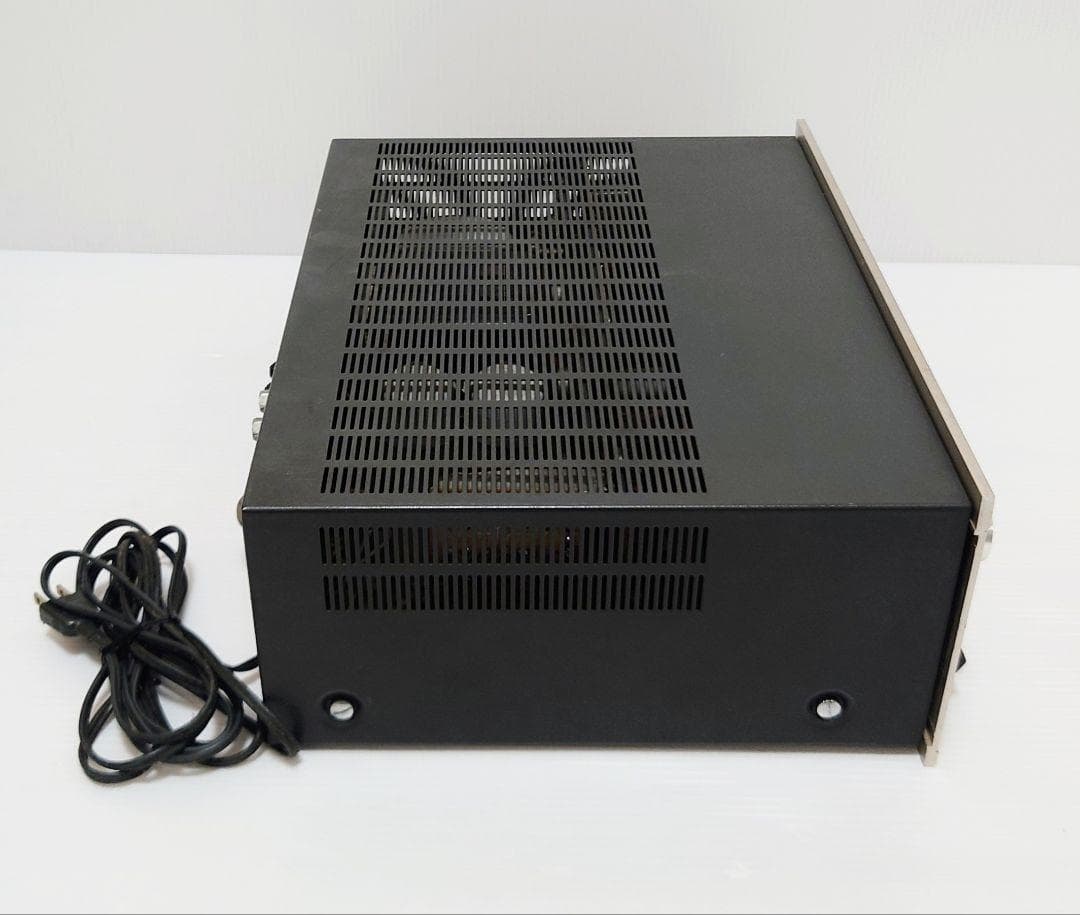 ソニー SONY プリメインアンプ TA-1120A ウッドケース付 ジャンク