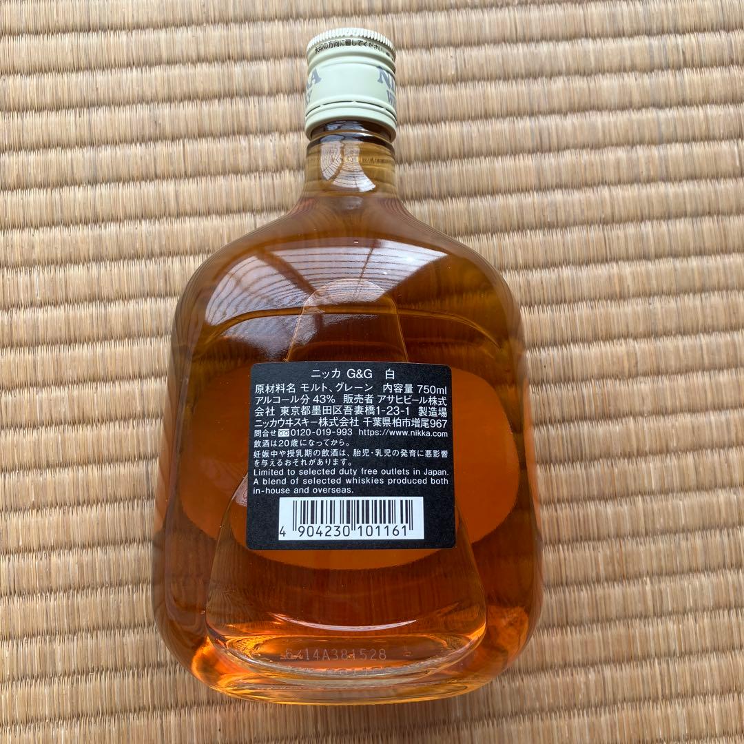 ニッカウイスキー　 GOLD & GOLD 白　鎧兜付　　43度　750ml