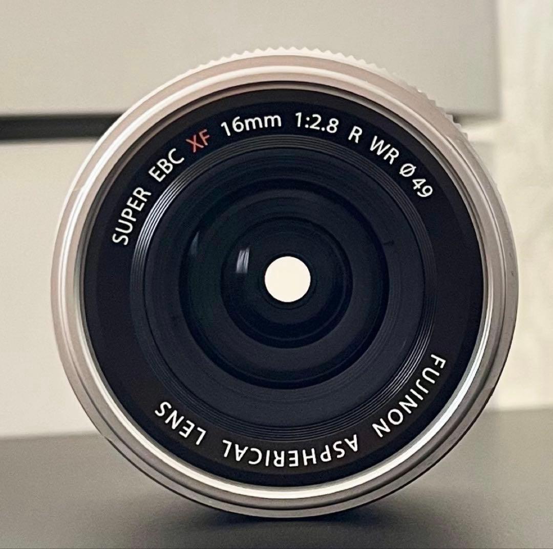 FUJIFILM フジノン XF16mm F2.8 R WR（シルバー） 中古品