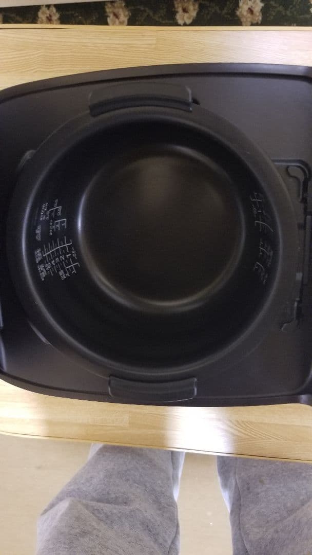 2023年製 タイガー圧力IH炊飯器 遠赤3層土鍋コート釜仕様 旨み粒立ち炊き