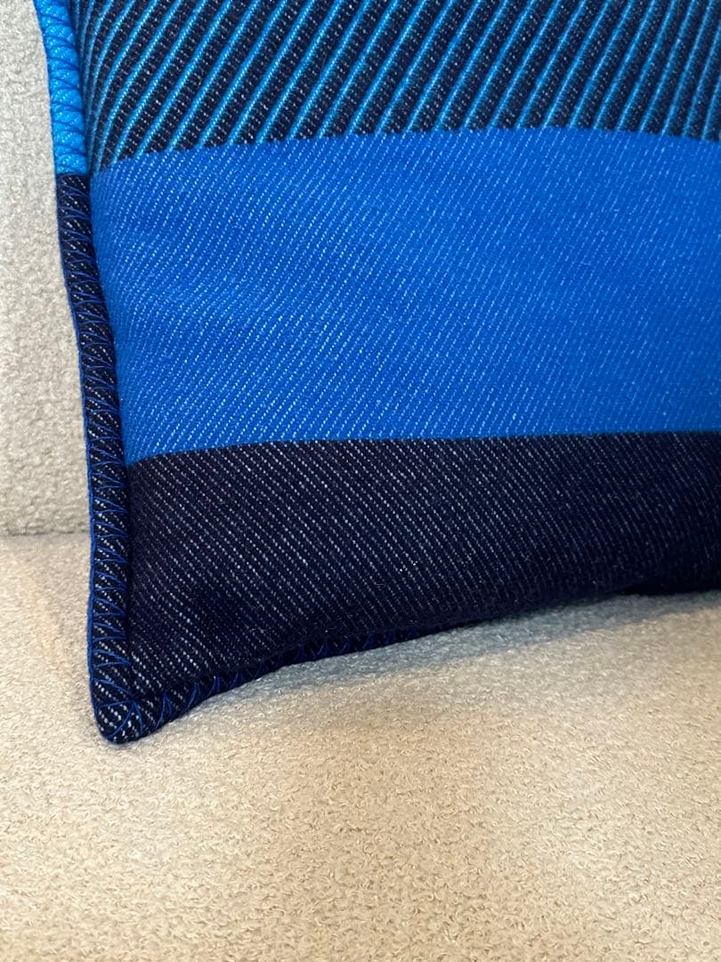 ⭐️【あん】　定価13万　HERMES エルメス　クッション　Hリヴィエラ