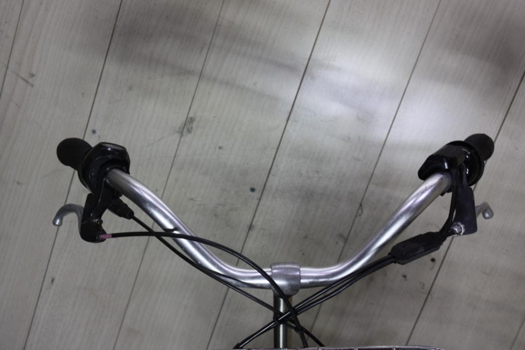 ブリヂストンフロンティアロング F6LB47 8AH 26インチ 3段LED 緑