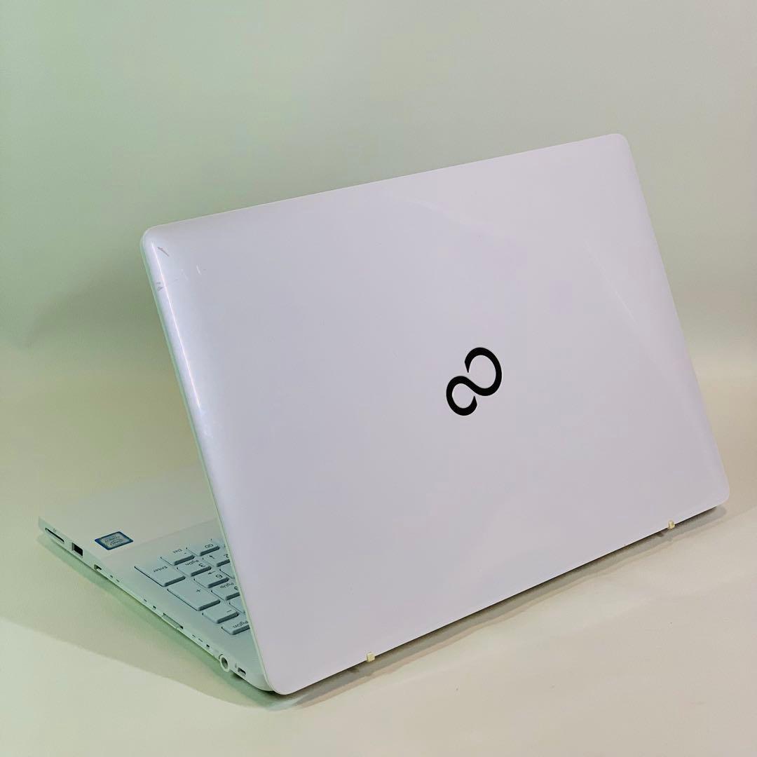 Core i7✨SSD256GB✨オフィス✨Windows 11✨ノートパソコン