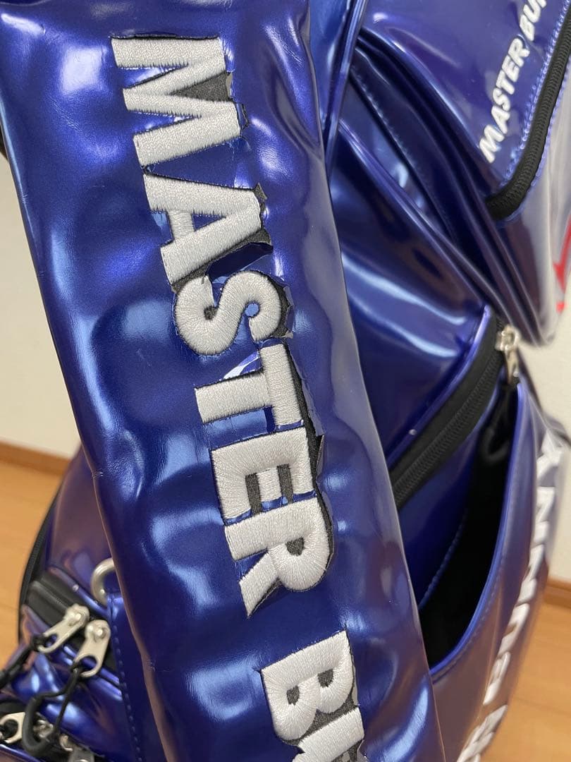 マスターバニーエディション キャディーバッグ エナメル ブルー