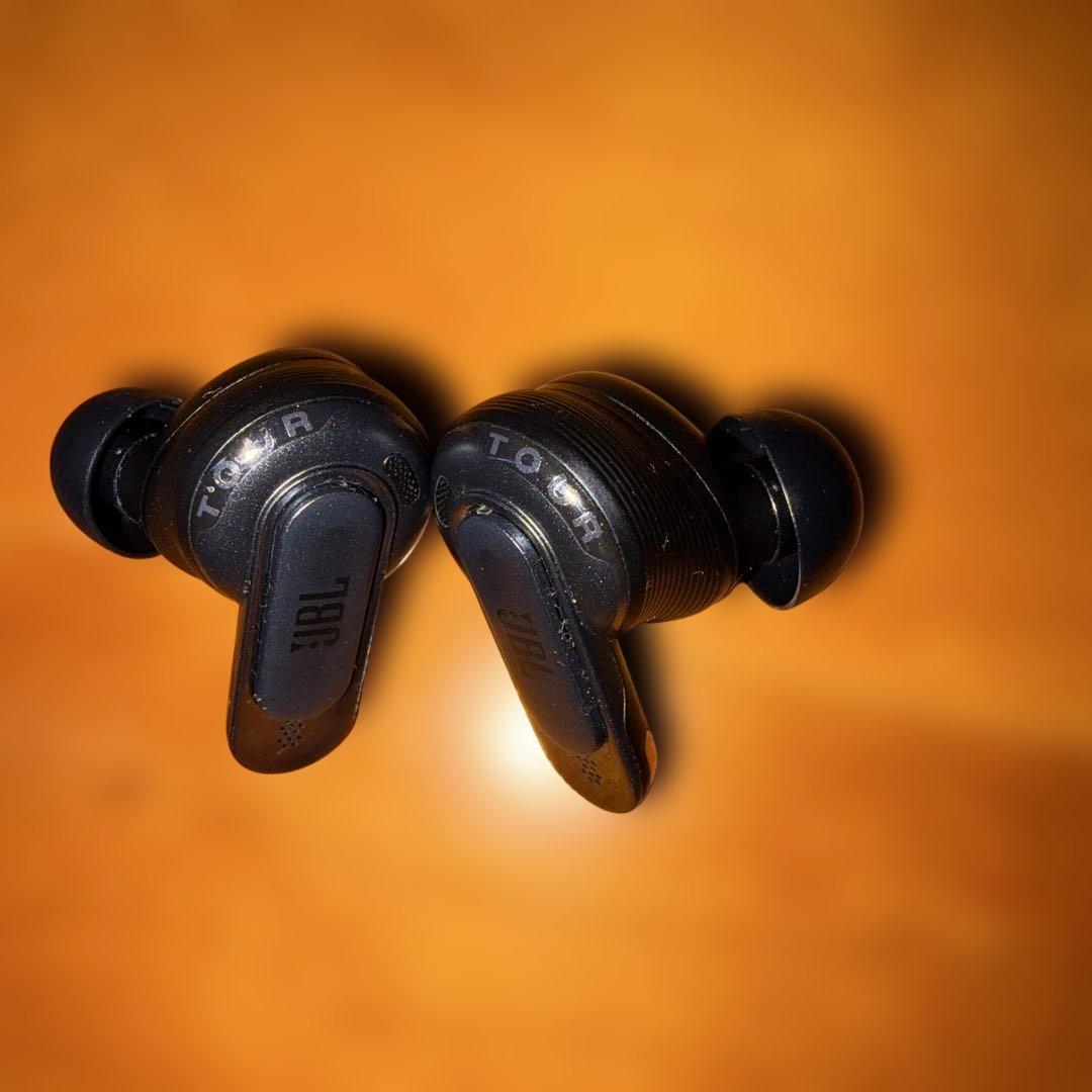 JBL TOUR PRO3 中古