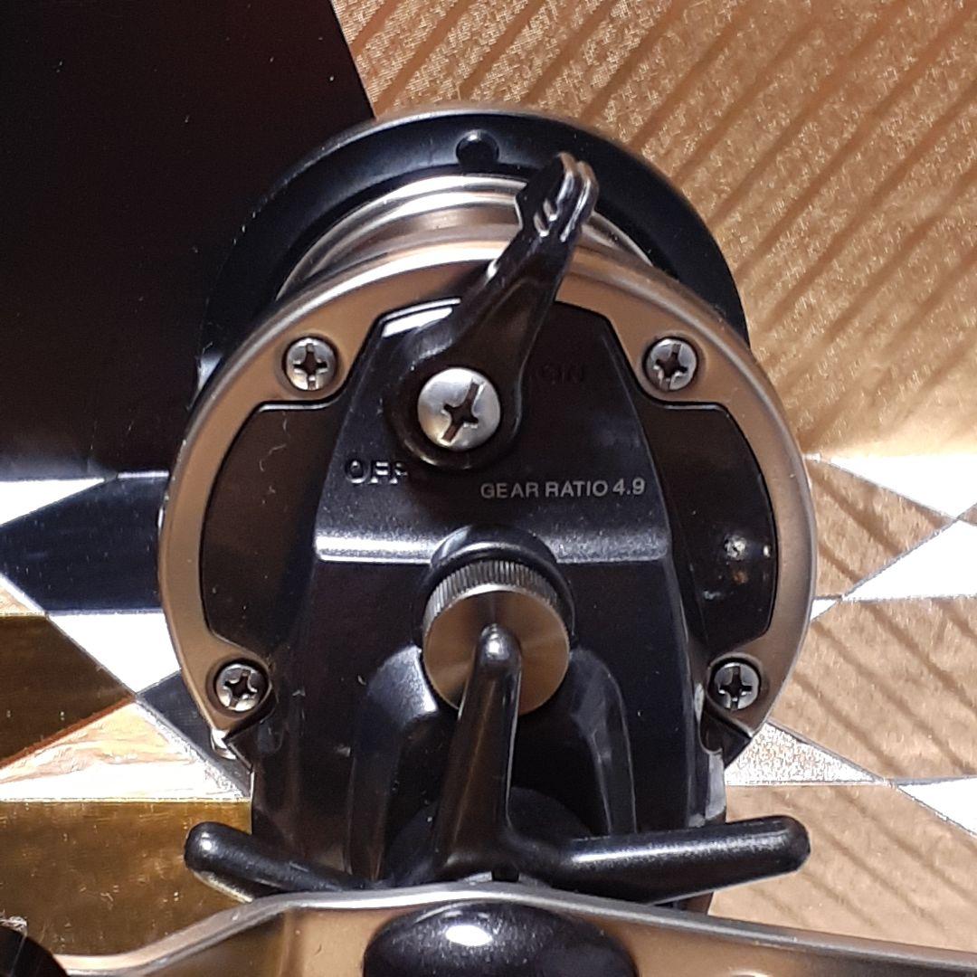 ダイワ 巨鯉 40W ベイトリール 遠投釣り 石鯛 イシダイ美品