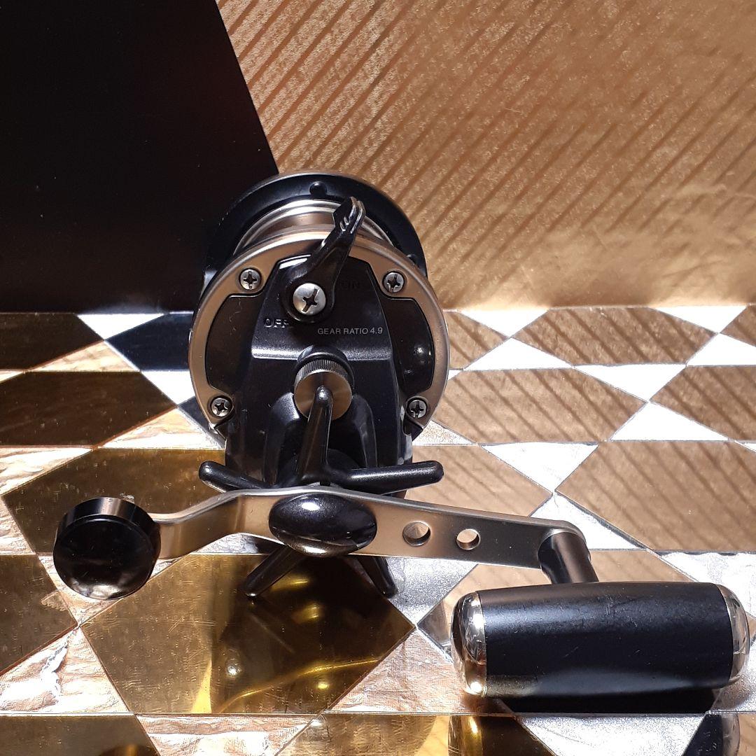 ダイワ 巨鯉 40W ベイトリール 遠投釣り 石鯛 イシダイ美品