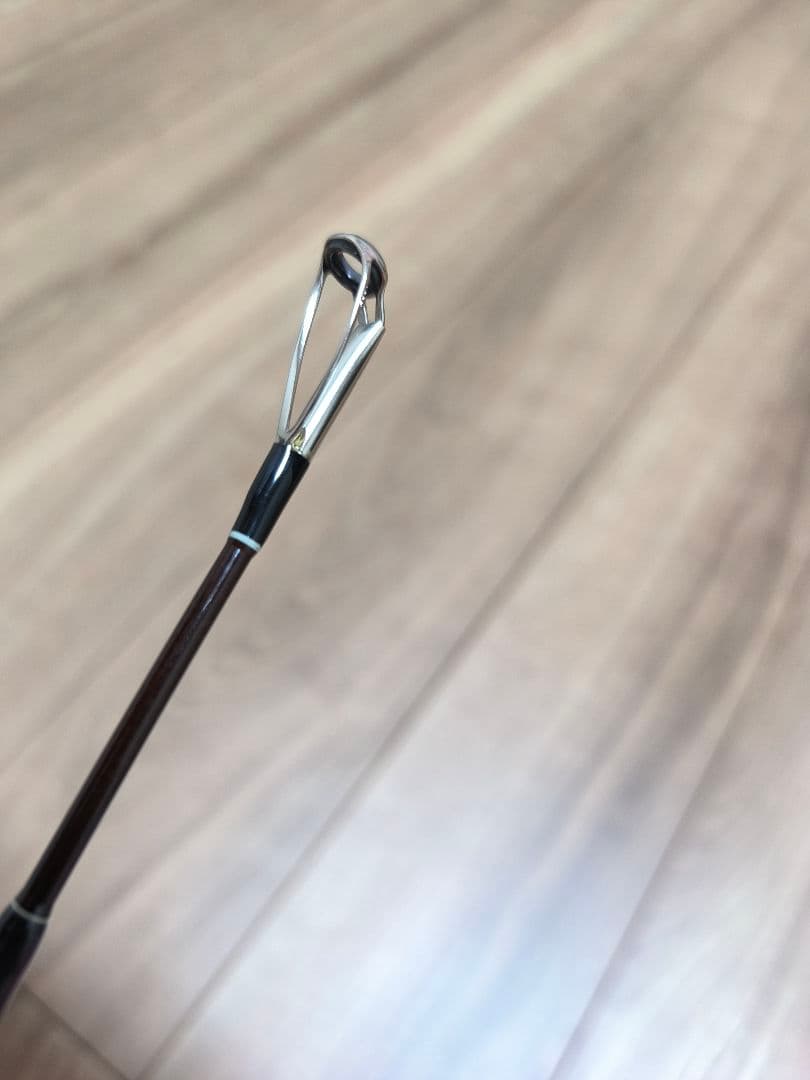 【美品】ツララ ボンバダアグア ミヌアノ64