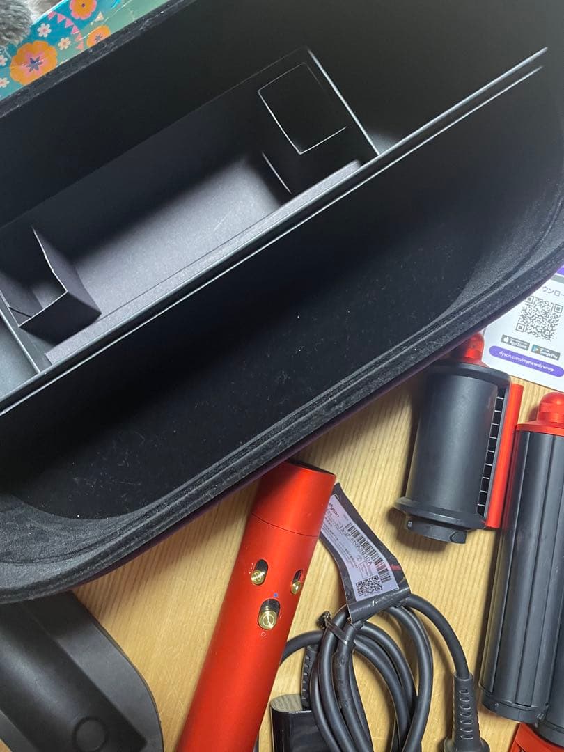 hs05 ヘアスタイラー　ドライヤー　Dyson マルチスタイラー