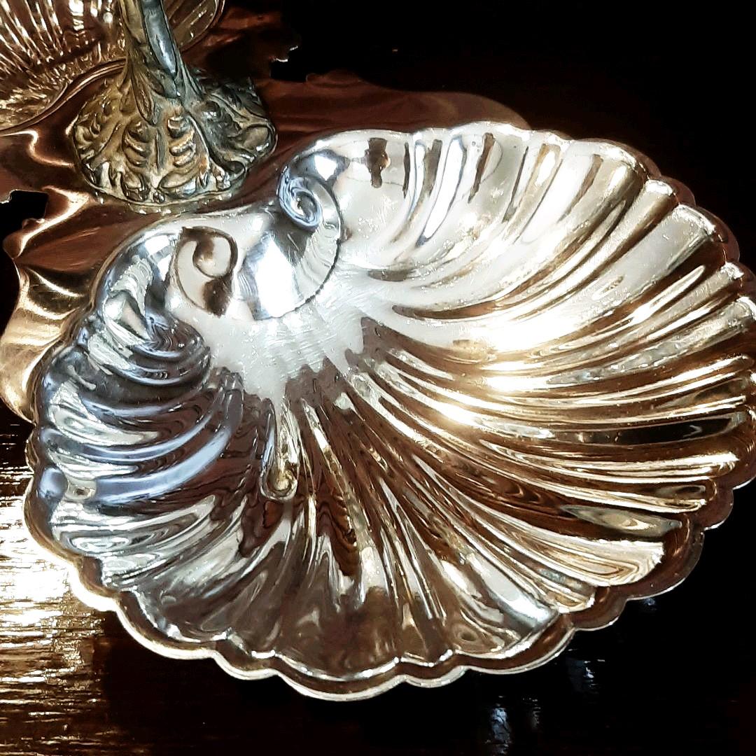 NYで買ったアンティークなシェル型トレイ