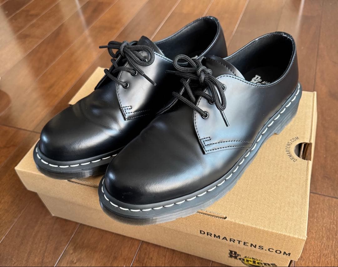 Dr. Martens 1461 ホワイトステッチ3ホールシューズ　メンテ用品付