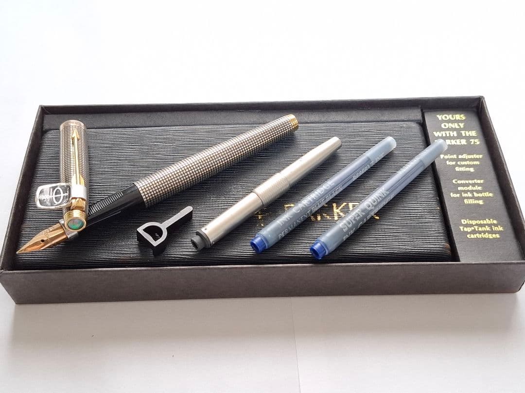 希少　parker　万年筆　XF(極細)　スターリングシルバー　シズレ　オパール