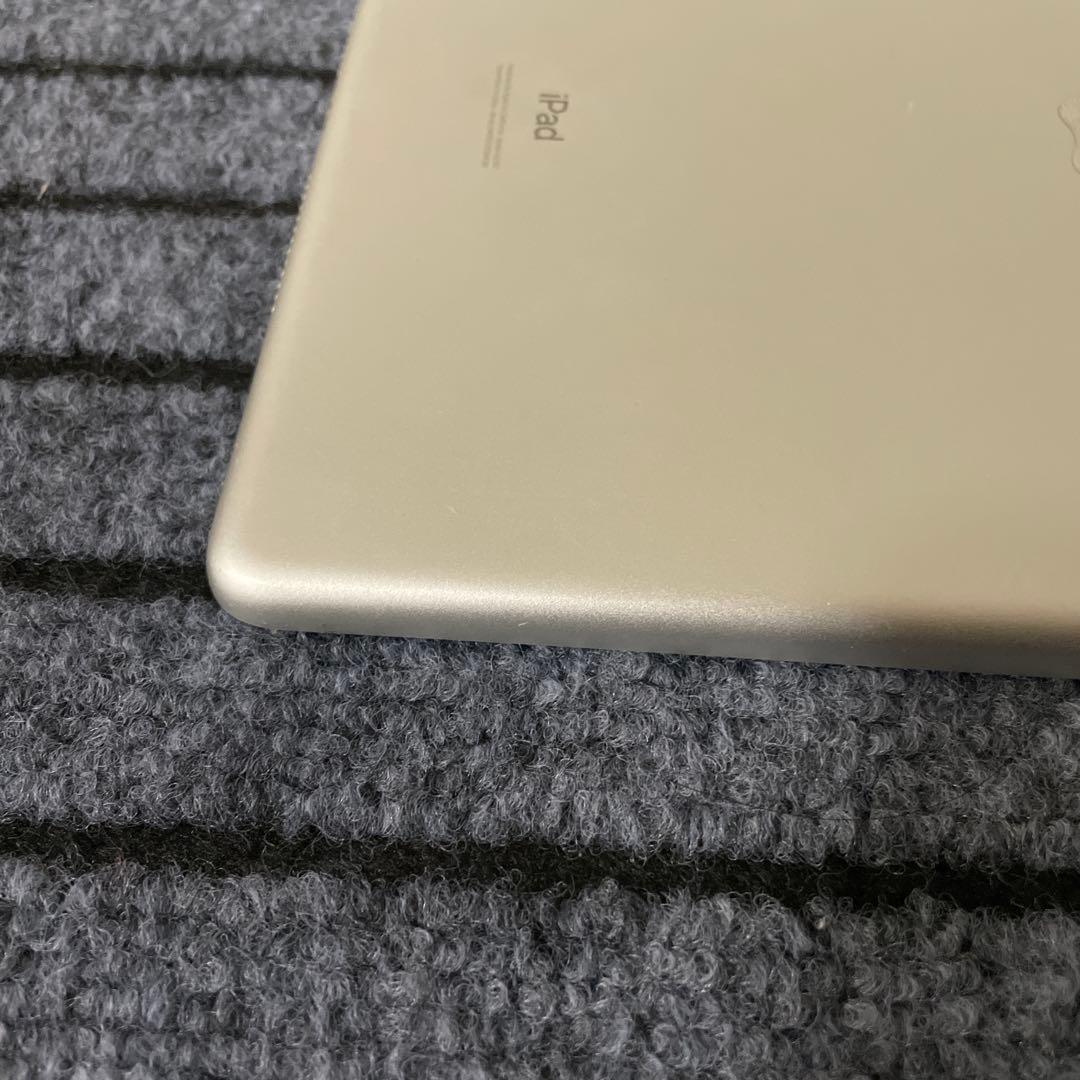 4 iPad 7世代 128GB Wi-Fi シルバー