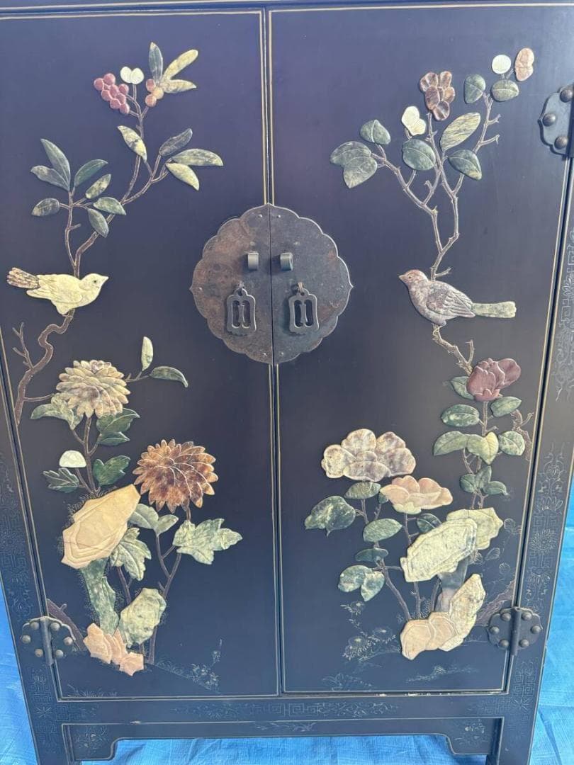 希少　中国美術 中国家具 時代家具 キャビネット 中国古玩 玉石 石細工 観音開