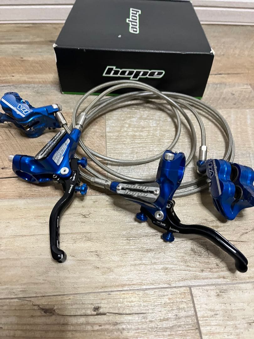 hope tech E v4 ブルー