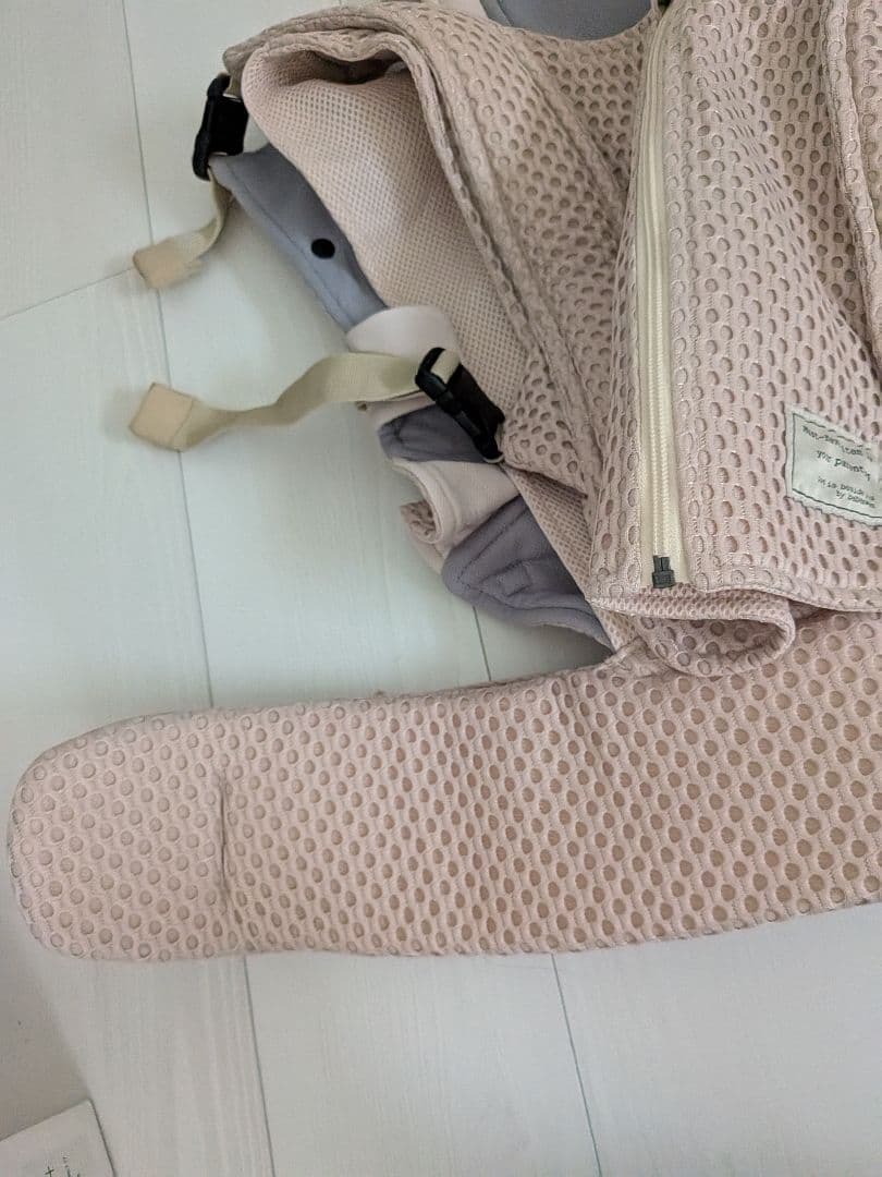 bebe swan メッシュ抱っこひも ベージュ